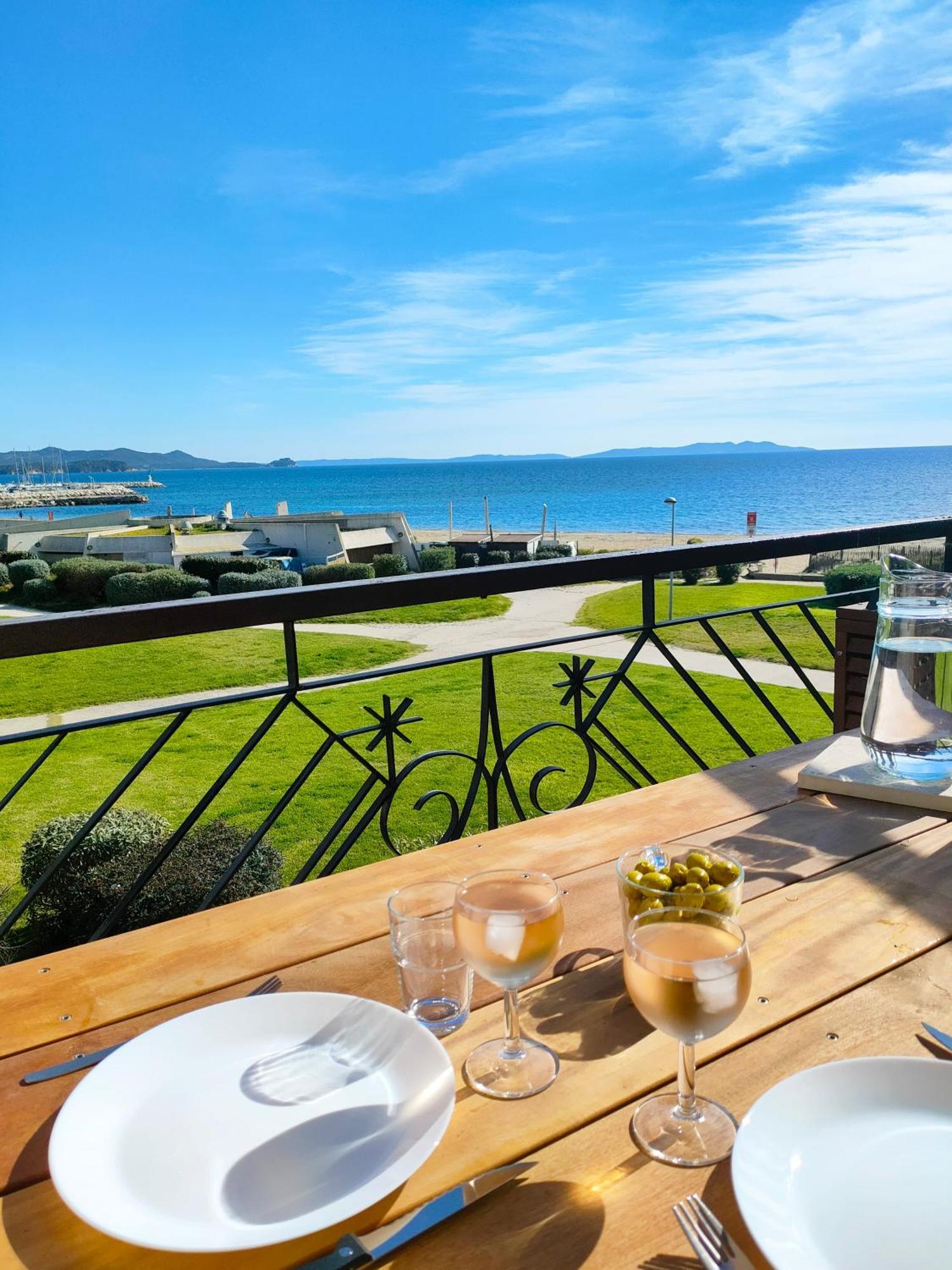 Appartement Vue D'Or Les Pieds Dans L'Eau La Londe-les-Maures ภายนอก รูปภาพ