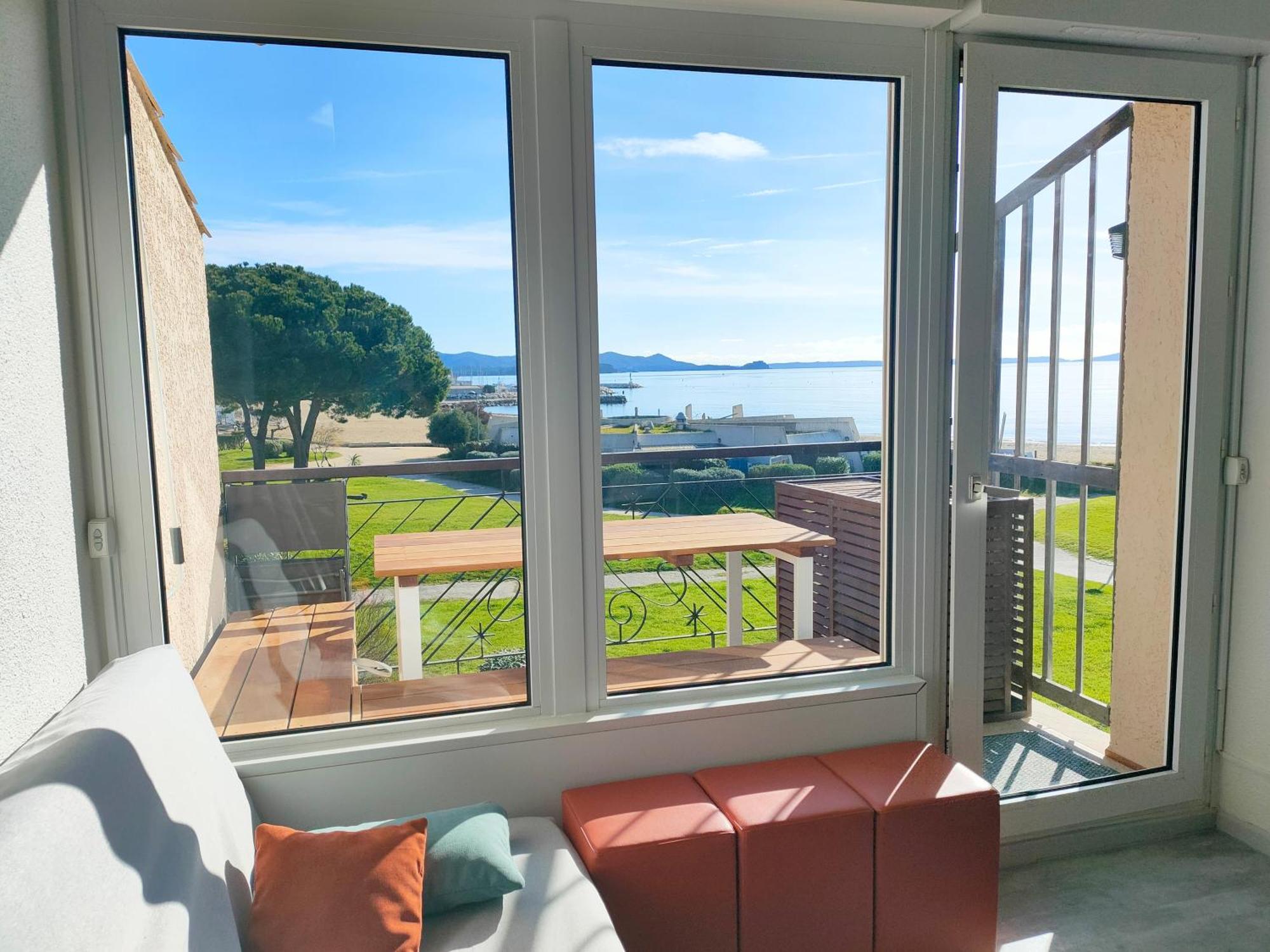 Appartement Vue D'Or Les Pieds Dans L'Eau La Londe-les-Maures ภายนอก รูปภาพ